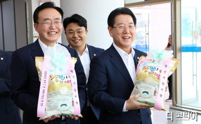 나주 왕건이 탐낸 쌀 전남 10대 고품질 브랜드 쌀 선정 기념 사진1.jpg