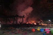 김제 망해사 극락전 화재, 신속한 대응으로 피해 최소화