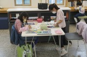 대전 한밭교육박물관, 봄비 속에 빛난 박물관 유물 그리기 대회